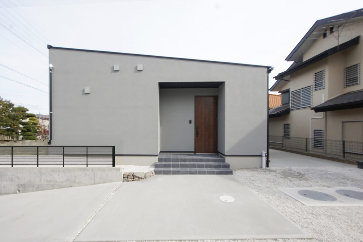 片流れ屋根とは？人気の理由やメリット・デメリットを解説 | 浜松市・静岡市の注文住宅｜花みずき工房
