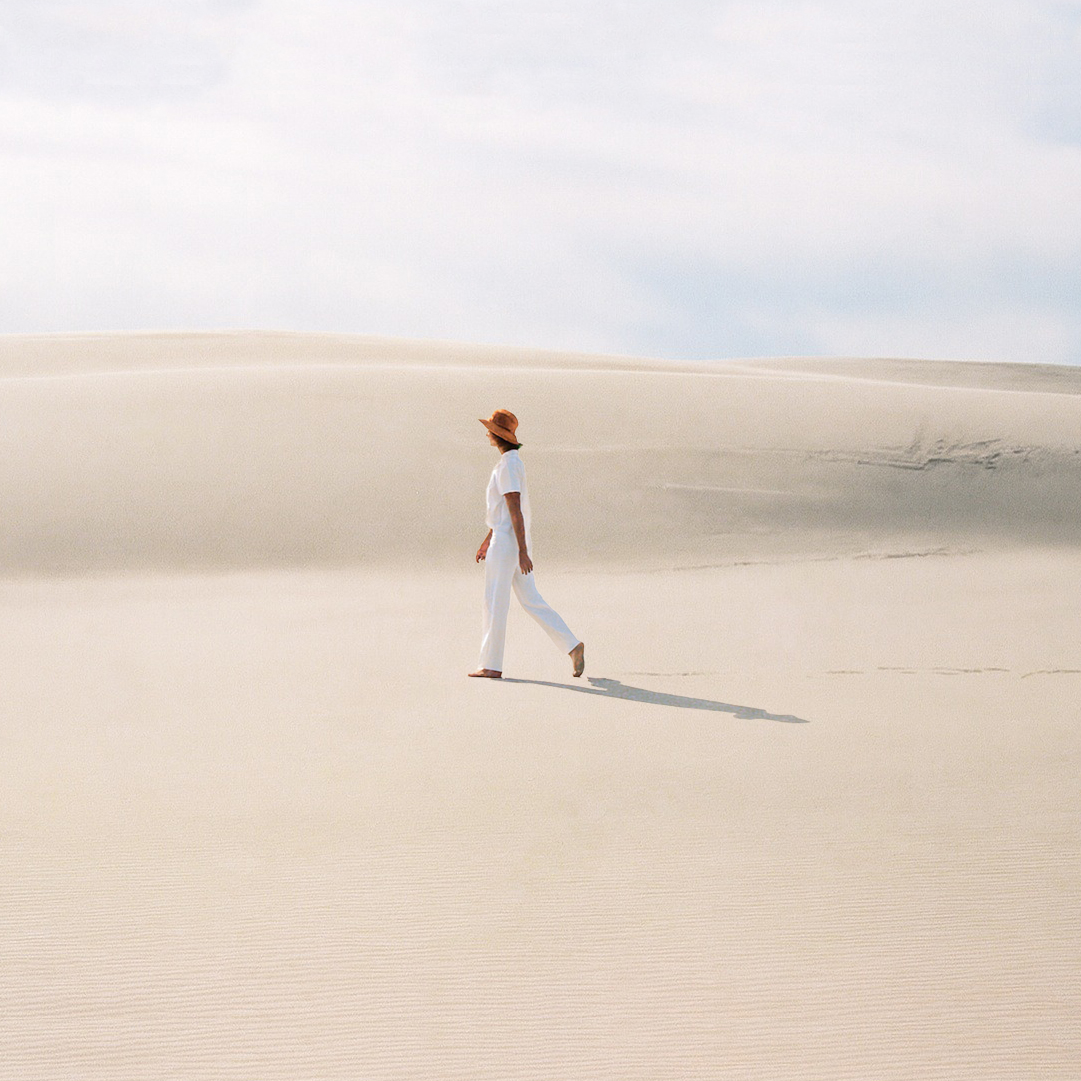 時を重ねても、美しく。しなやかに優しく、そっと寄り添う心地よさを。