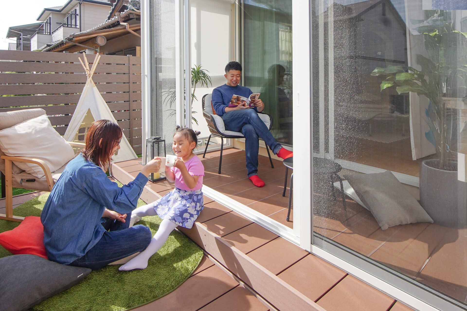 家族が集う、外と繋がるサンルーム