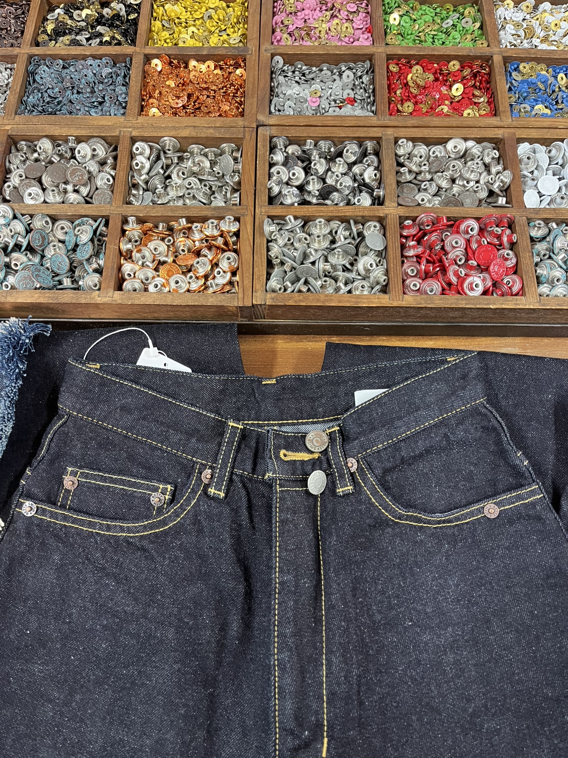 オリジナルデニムの制作過程